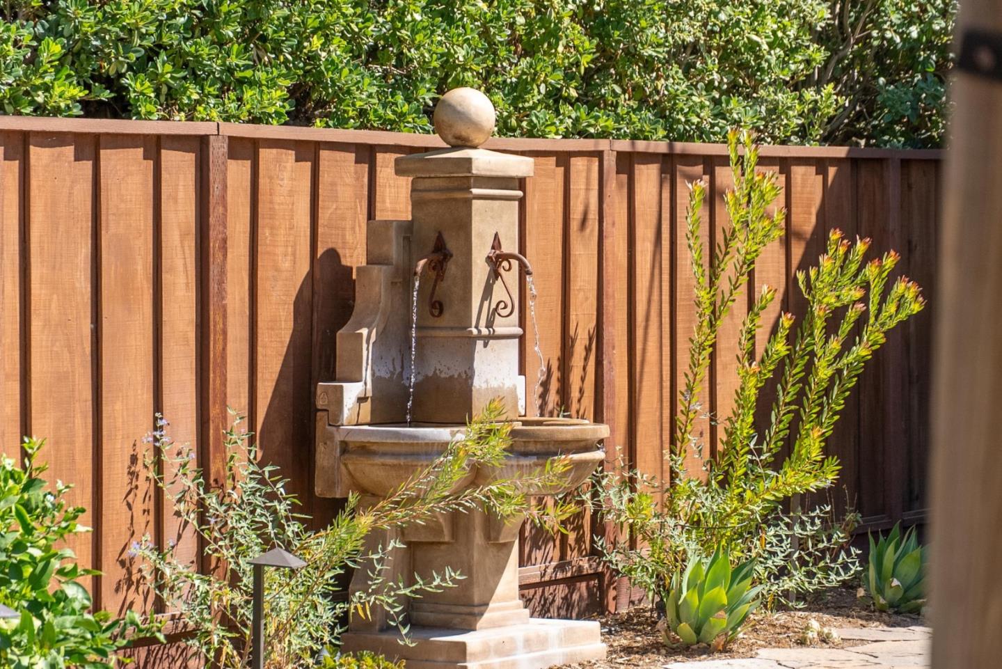 Detail Gallery Image 27 of 37 For 18371 Montpere Way, Saratoga,  CA 95070 - 3 Beds | 2 Baths