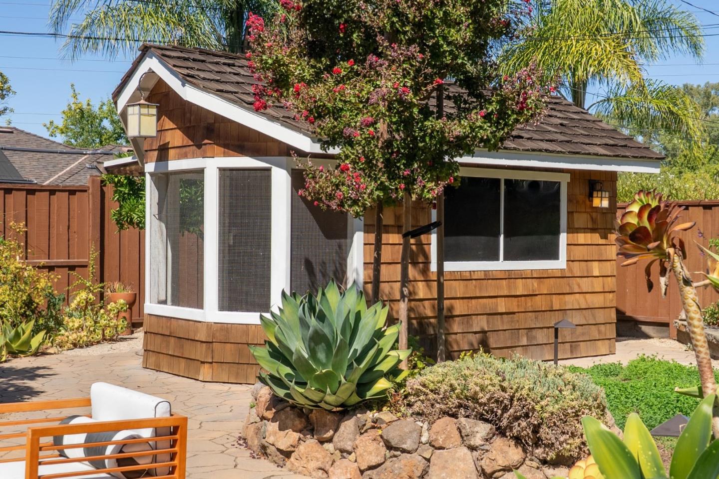 Detail Gallery Image 29 of 37 For 18371 Montpere Way, Saratoga,  CA 95070 - 3 Beds | 2 Baths