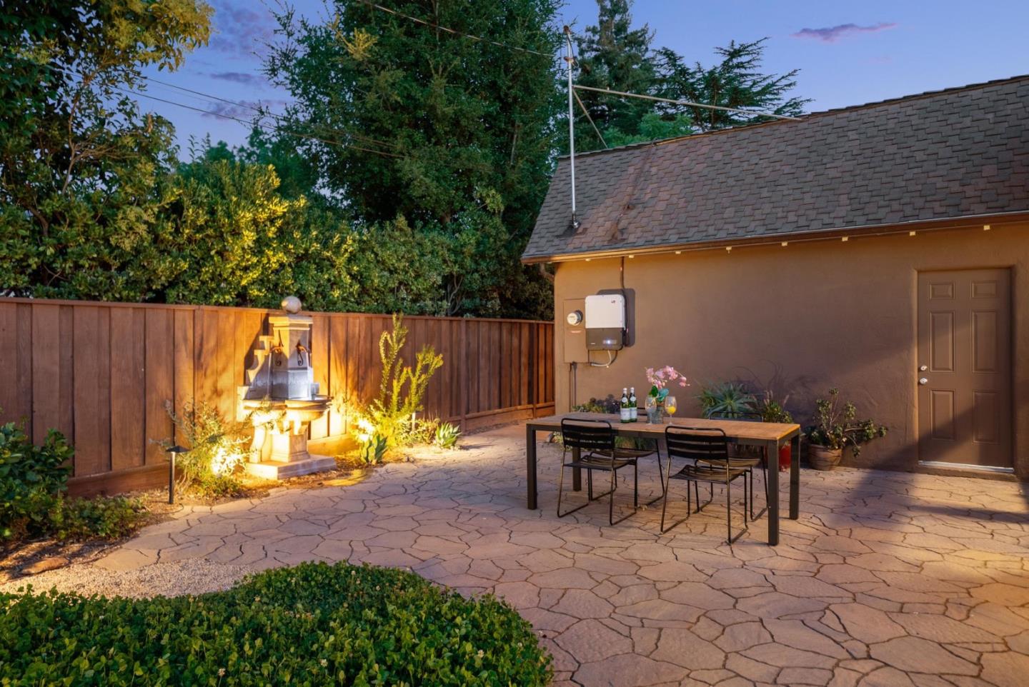 Detail Gallery Image 32 of 37 For 18371 Montpere Way, Saratoga,  CA 95070 - 3 Beds | 2 Baths