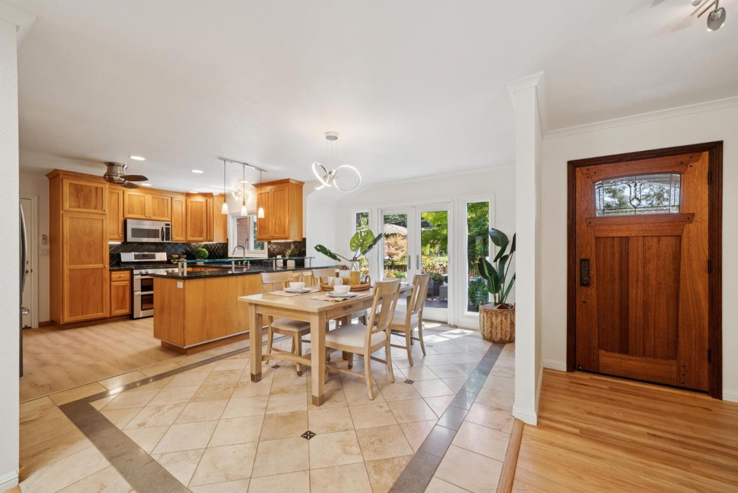 Detail Gallery Image 7 of 37 For 18371 Montpere Way, Saratoga,  CA 95070 - 3 Beds | 2 Baths