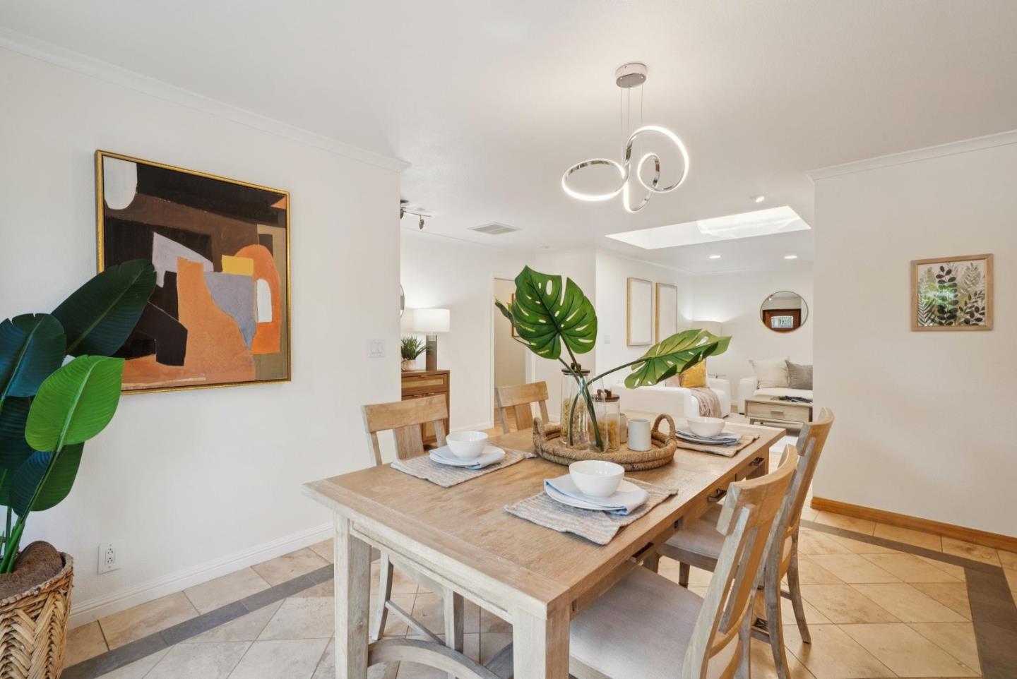 Detail Gallery Image 8 of 37 For 18371 Montpere Way, Saratoga,  CA 95070 - 3 Beds | 2 Baths