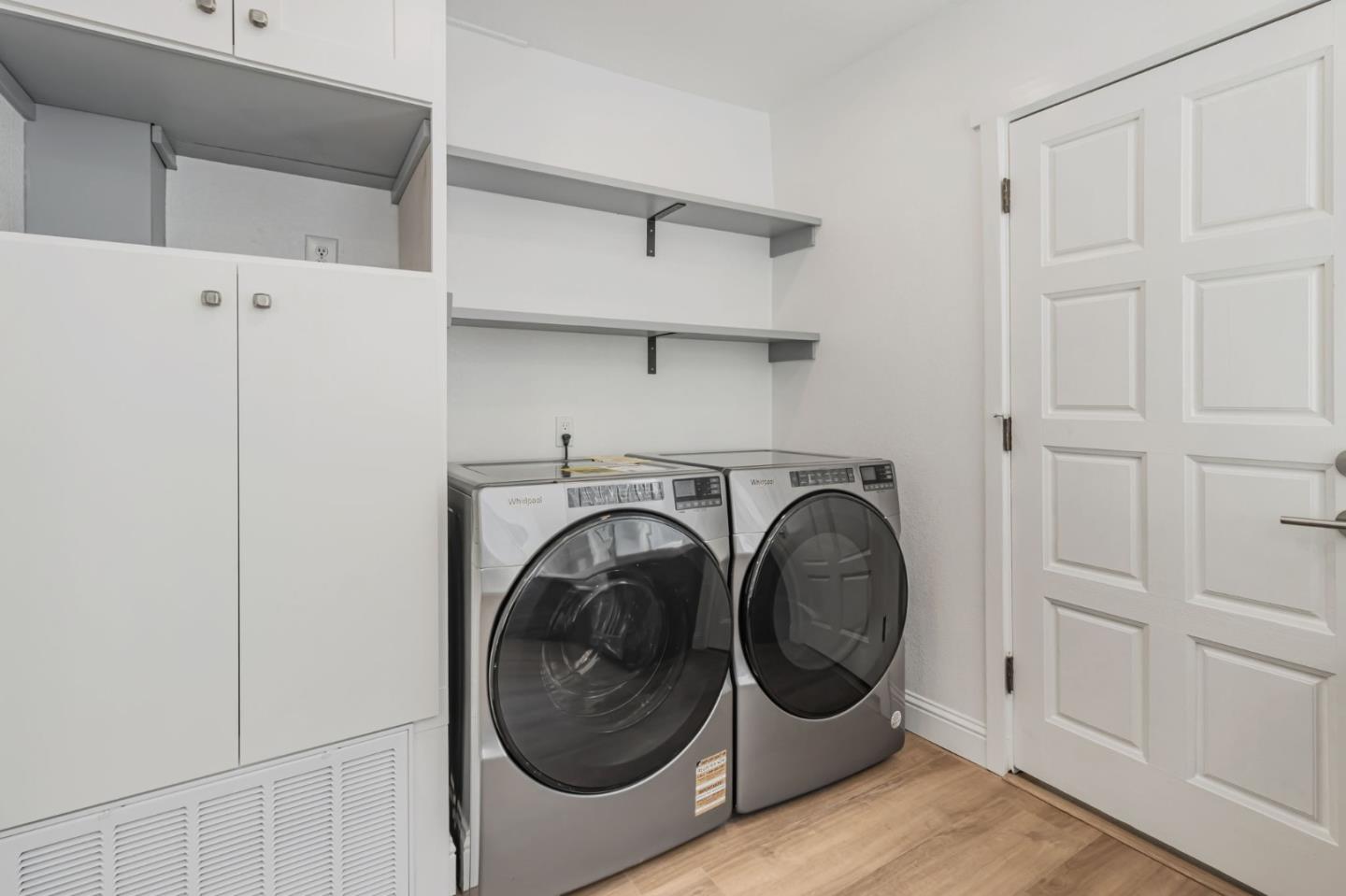 Detail Gallery Image 18 of 34 For 962 S 10th St, San Jose,  CA 95112 - 4 Beds | 2/1 Baths