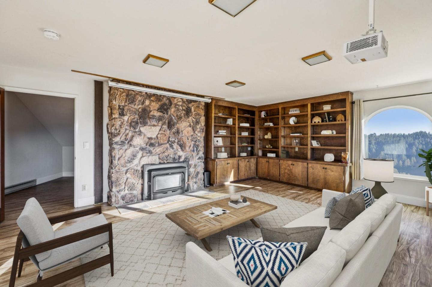 Detail Gallery Image 10 of 56 For 16999 Mcgill Rd, Saratoga,  CA 95070 - 4 Beds | 2 Baths