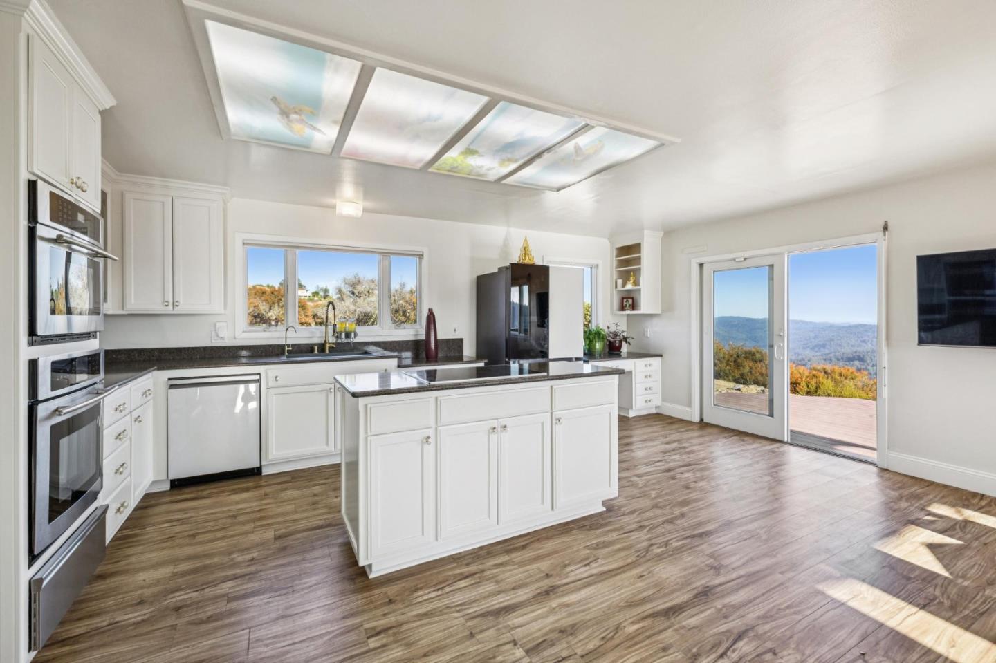 Detail Gallery Image 17 of 56 For 16999 Mcgill Rd, Saratoga,  CA 95070 - 4 Beds | 2 Baths