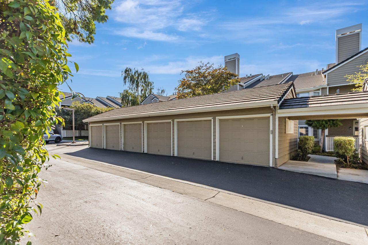 Detail Gallery Image 21 of 24 For 5879 Lake Almanor Dr, San Jose,  CA 95123 - 2 Beds | 2 Baths