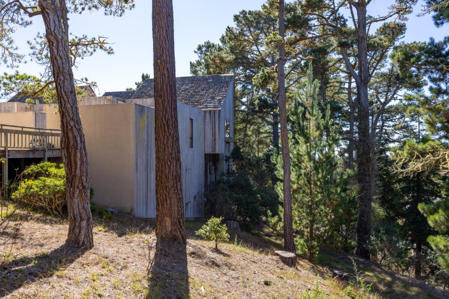 Detail Gallery Image 37 of 44 For 24520 Outlook Dr #16,  Carmel,  CA 93923 - 3 Beds | 2 Baths