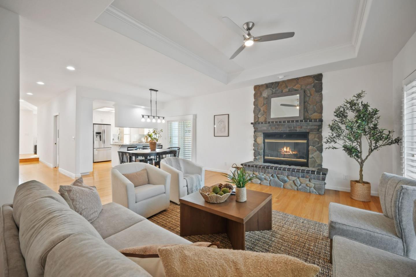 Detail Gallery Image 18 of 47 For 17252 Sandalwood Way, Morgan Hill,  CA 95037 - 4 Beds | 2/1 Baths