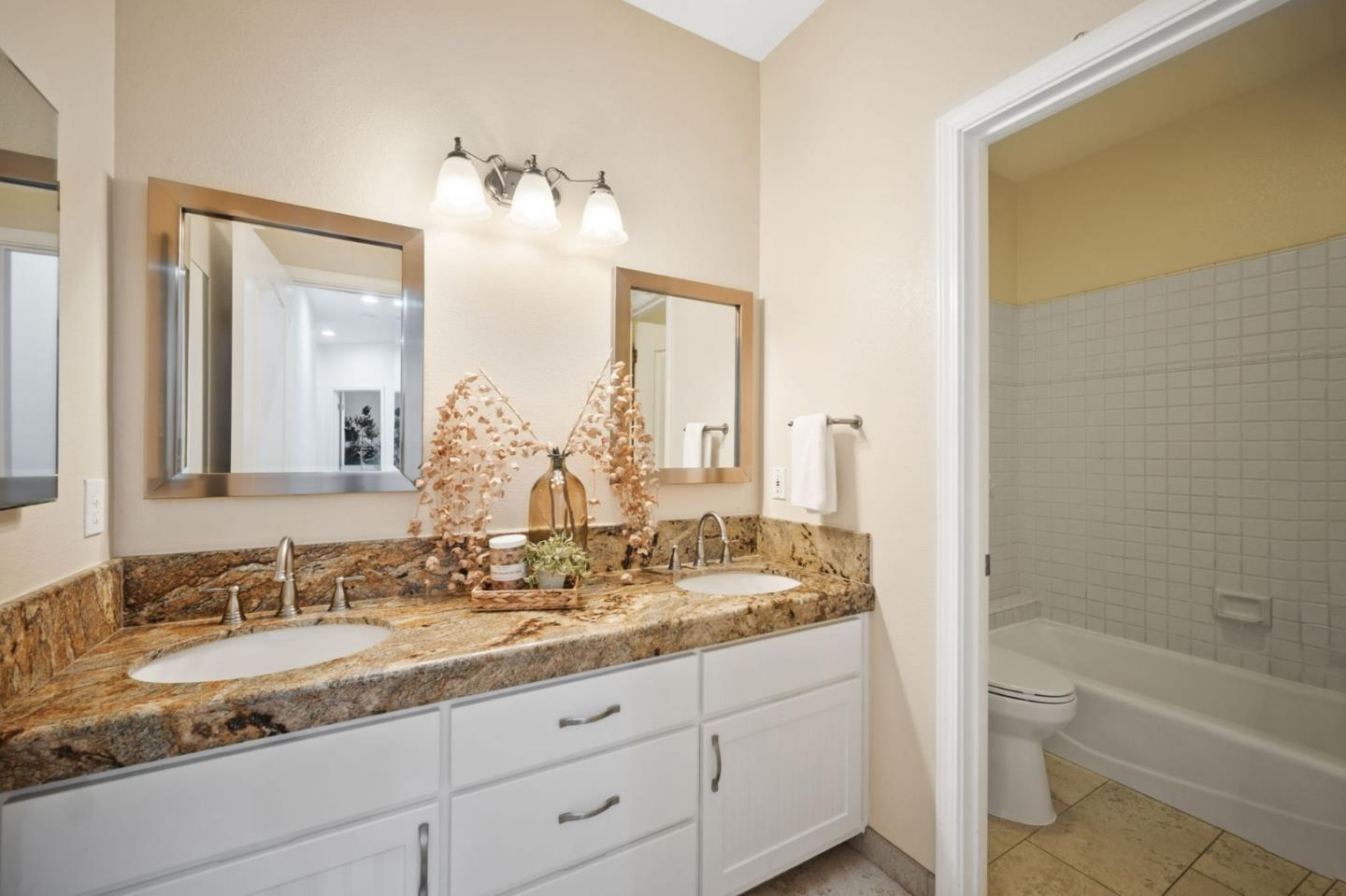 Detail Gallery Image 19 of 47 For 17252 Sandalwood Way, Morgan Hill,  CA 95037 - 4 Beds | 2/1 Baths