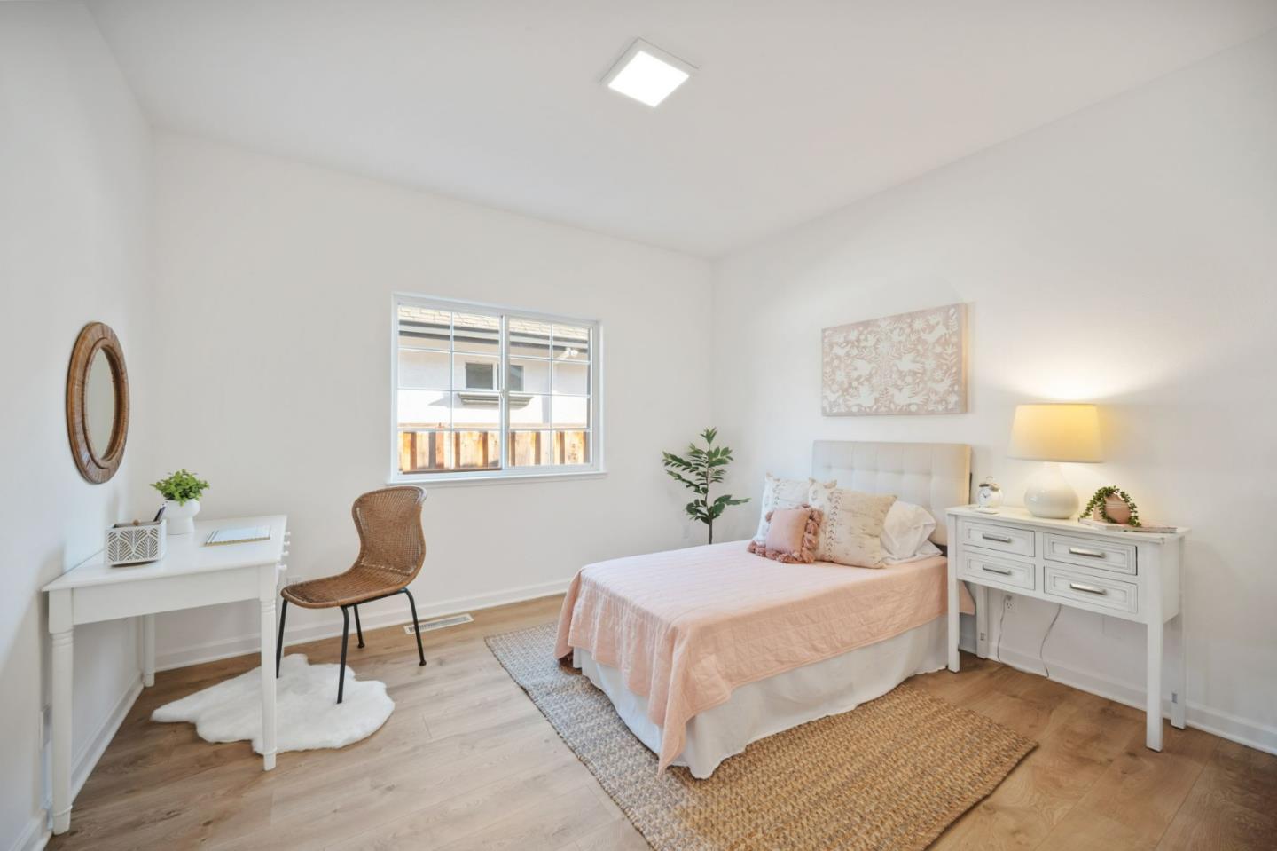 Detail Gallery Image 21 of 47 For 17252 Sandalwood Way, Morgan Hill,  CA 95037 - 4 Beds | 2/1 Baths