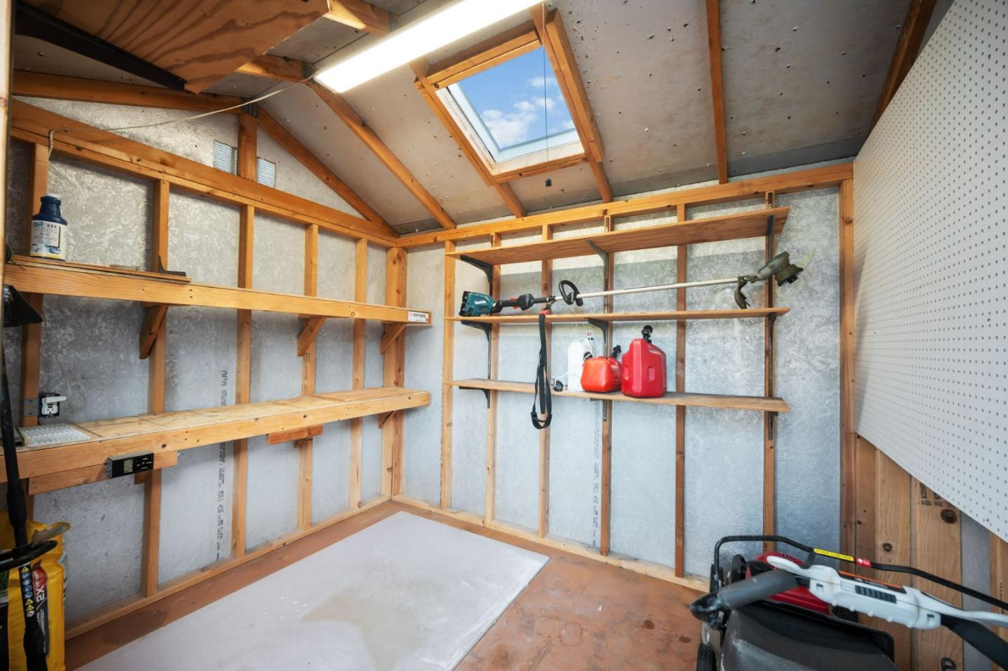 Detail Gallery Image 39 of 47 For 17252 Sandalwood Way, Morgan Hill,  CA 95037 - 4 Beds | 2/1 Baths