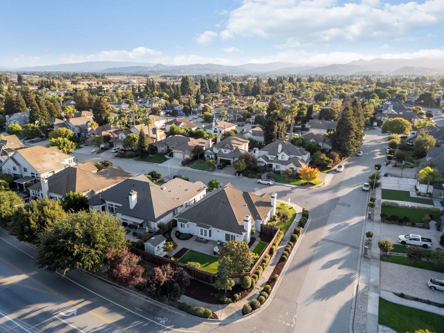 Detail Gallery Image 44 of 47 For 17252 Sandalwood Way, Morgan Hill,  CA 95037 - 4 Beds | 2/1 Baths