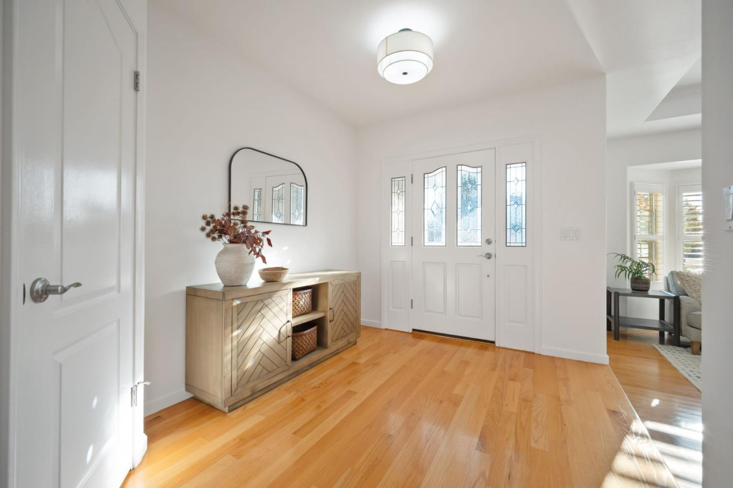 Detail Gallery Image 6 of 47 For 17252 Sandalwood Way, Morgan Hill,  CA 95037 - 4 Beds | 2/1 Baths