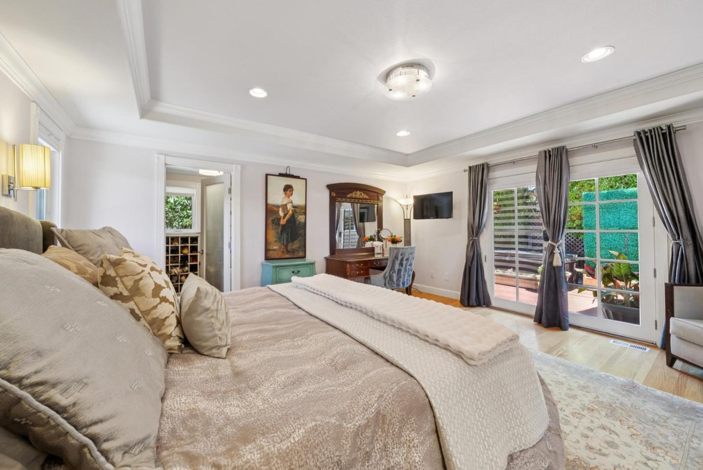 Detail Gallery Image 22 of 60 For 861 Flin Way, Sunnyvale,  CA 94087 - 4 Beds | 3 Baths
