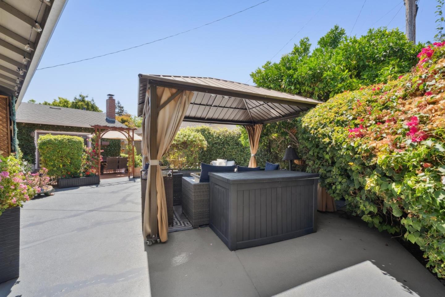Detail Gallery Image 45 of 60 For 861 Flin Way, Sunnyvale,  CA 94087 - 4 Beds | 3 Baths