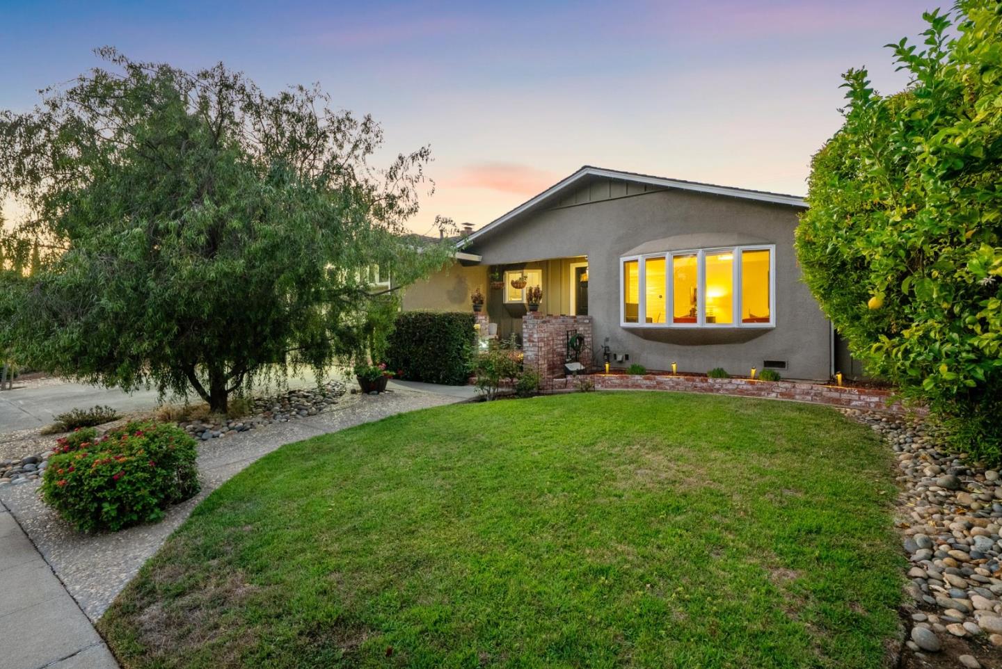Detail Gallery Image 52 of 60 For 861 Flin Way, Sunnyvale,  CA 94087 - 4 Beds | 3 Baths