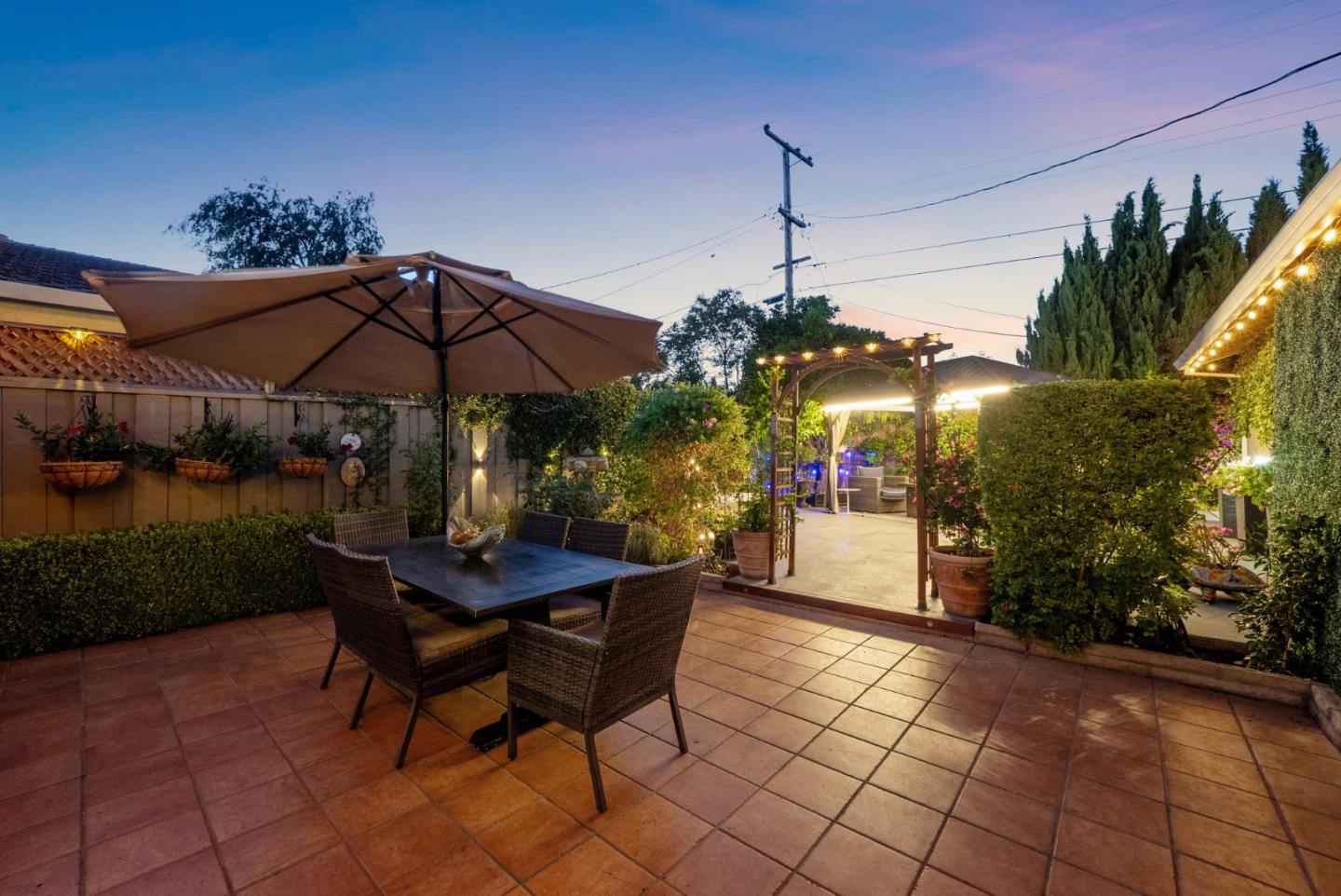 Detail Gallery Image 54 of 60 For 861 Flin Way, Sunnyvale,  CA 94087 - 4 Beds | 3 Baths