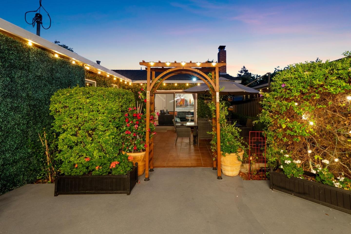 Detail Gallery Image 57 of 60 For 861 Flin Way, Sunnyvale,  CA 94087 - 4 Beds | 3 Baths