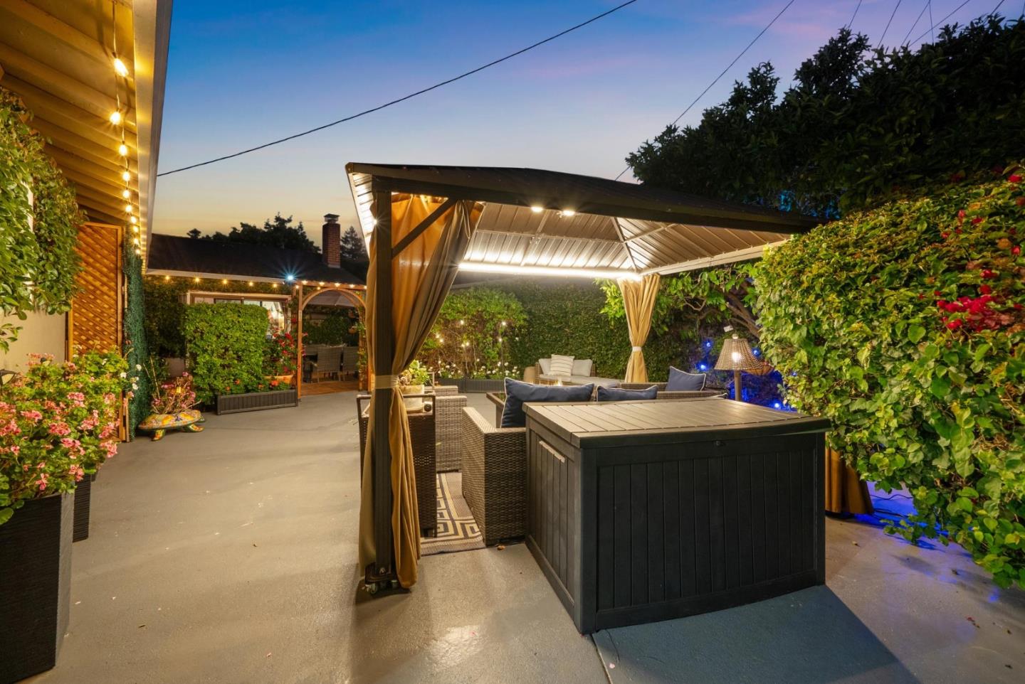 Detail Gallery Image 58 of 60 For 861 Flin Way, Sunnyvale,  CA 94087 - 4 Beds | 3 Baths