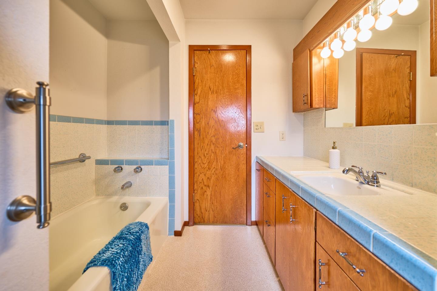 Detail Gallery Image 16 of 26 For 2600 Garin Rd, Royal Oaks,  CA 95076 - 2 Beds | 1/1 Baths