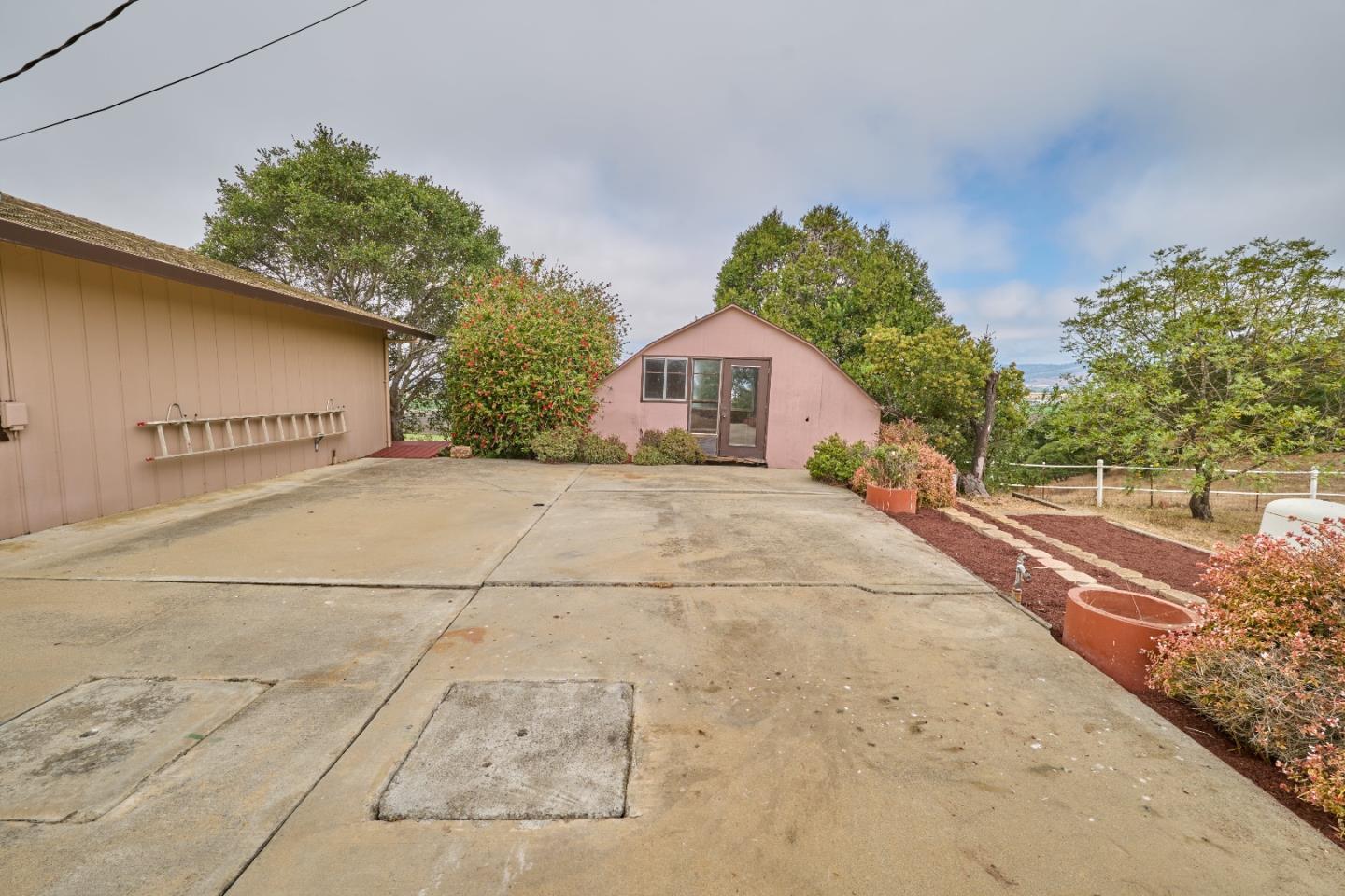 Detail Gallery Image 22 of 26 For 2600 Garin Rd, Royal Oaks,  CA 95076 - 2 Beds | 1/1 Baths