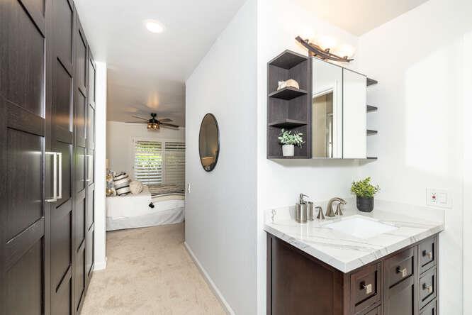 Detail Gallery Image 13 of 30 For Brittan Ave,  San Carlos,  CA 94070 - 2 Beds | 2 Baths