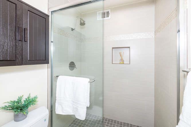 Detail Gallery Image 15 of 30 For Brittan Ave,  San Carlos,  CA 94070 - 2 Beds | 2 Baths