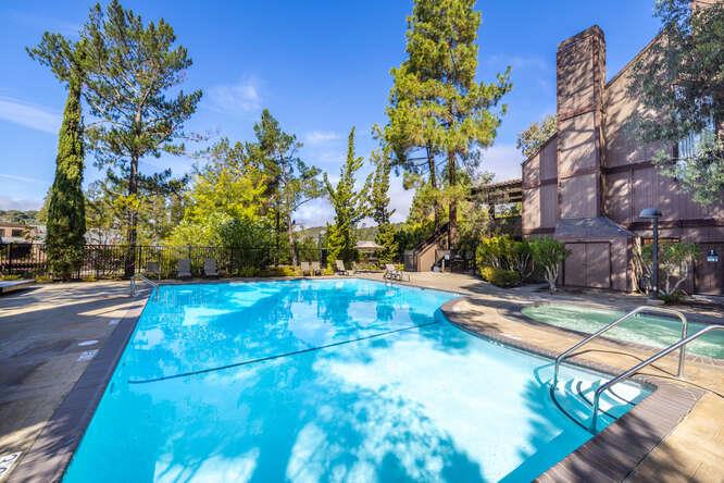 Detail Gallery Image 23 of 30 For Brittan Ave,  San Carlos,  CA 94070 - 2 Beds | 2 Baths