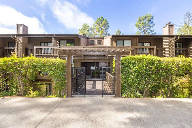 Detail Gallery Image 30 of 30 For Brittan Ave,  San Carlos,  CA 94070 - 2 Beds | 2 Baths