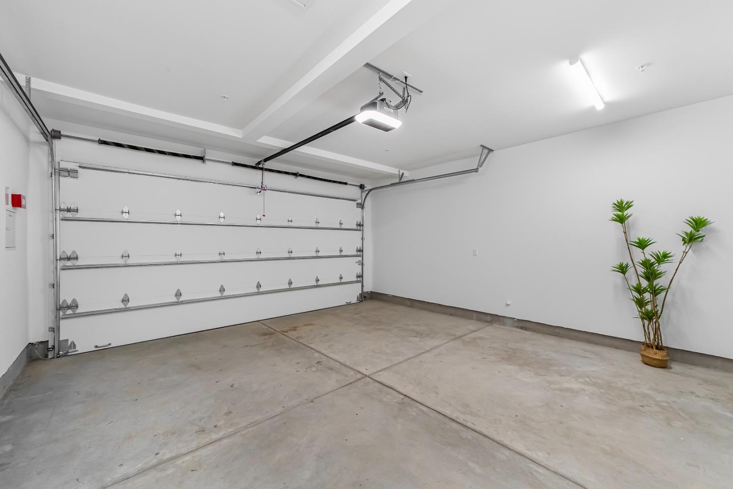 Detail Gallery Image 52 of 69 For 3231 Lanelle Pl, San Jose,  CA 95124 - 4 Beds | 4/1 Baths
