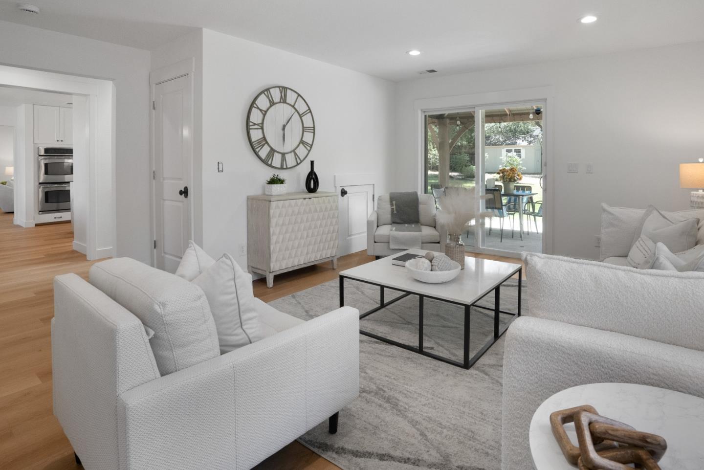 Detail Gallery Image 22 of 42 For 1992 Deodara Dr, Los Altos,  CA 94024 - 5 Beds | 3/1 Baths