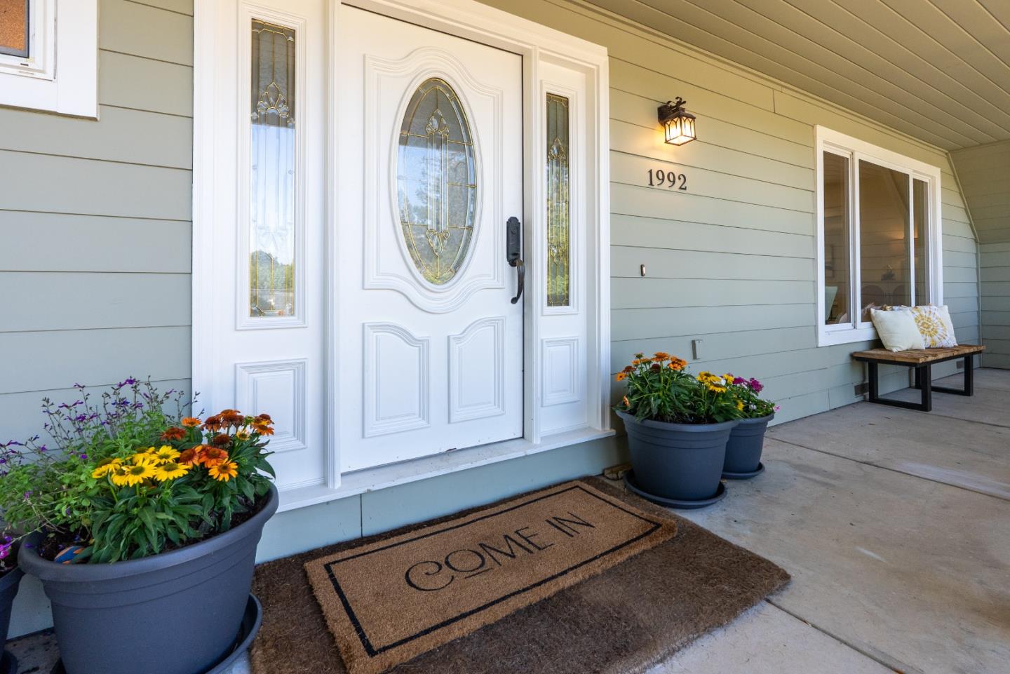 Detail Gallery Image 4 of 42 For 1992 Deodara Dr, Los Altos,  CA 94024 - 5 Beds | 3/1 Baths