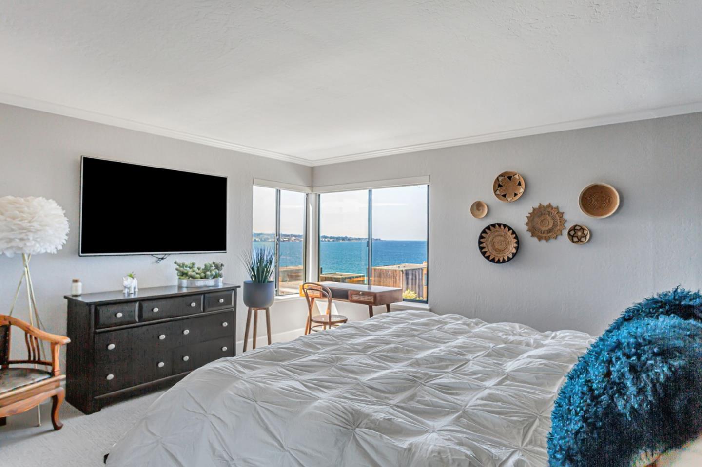 Detail Gallery Image 14 of 29 For 125 Surf Way #433,  Monterey,  CA 93940 - 3 Beds | 2 Baths