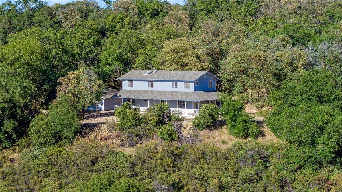 Detail Gallery Image 12 of 82 For 40101 Tassajara Rd, Carmel Valley,  CA 93924 - 3 Beds | 3 Baths
