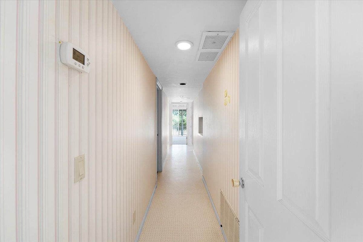 Detail Gallery Image 19 of 82 For 40101 Tassajara Rd, Carmel Valley,  CA 93924 - 3 Beds | 3 Baths