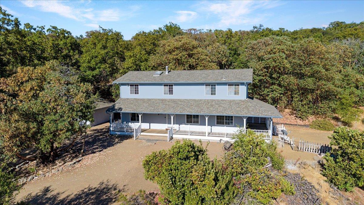 Detail Gallery Image 3 of 82 For 40101 Tassajara Rd, Carmel Valley,  CA 93924 - 3 Beds | 3 Baths