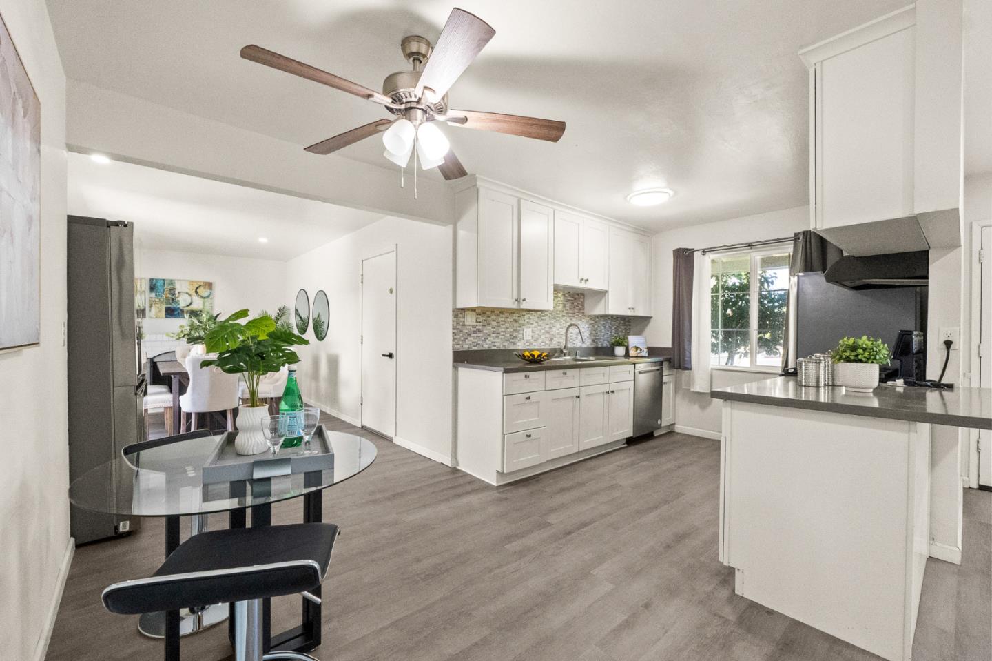 Detail Gallery Image 11 of 26 For 640 Coyote Rd, San Jose,  CA 95111 - 3 Beds | 2 Baths