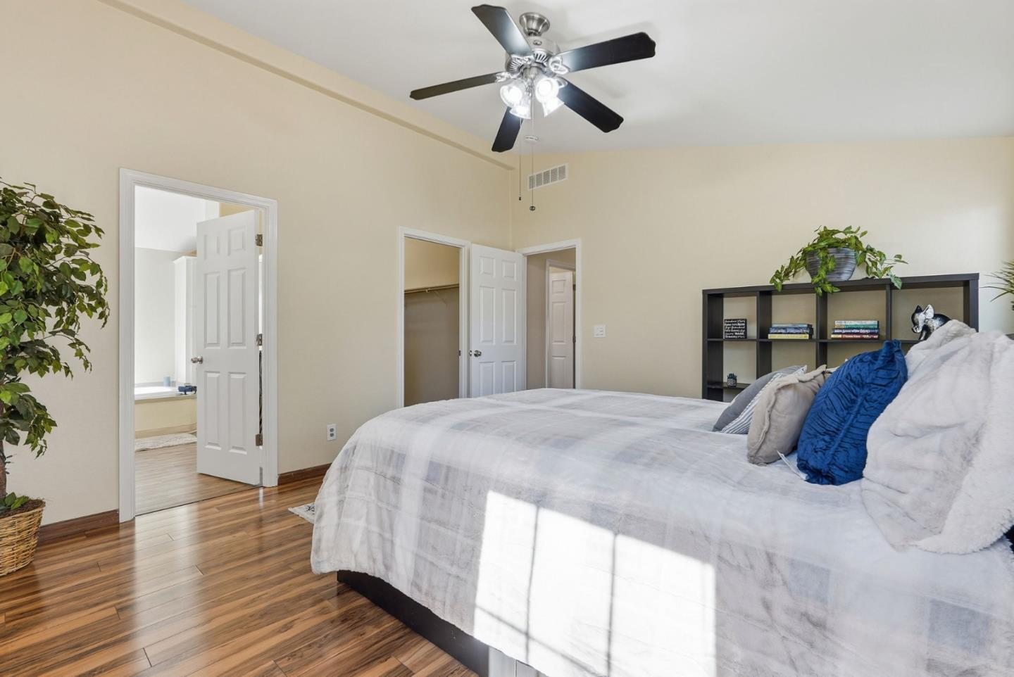 Detail Gallery Image 24 of 48 For 2284 Bourbon #61,  Hayward,  CA 94545 - 3 Beds | 2 Baths