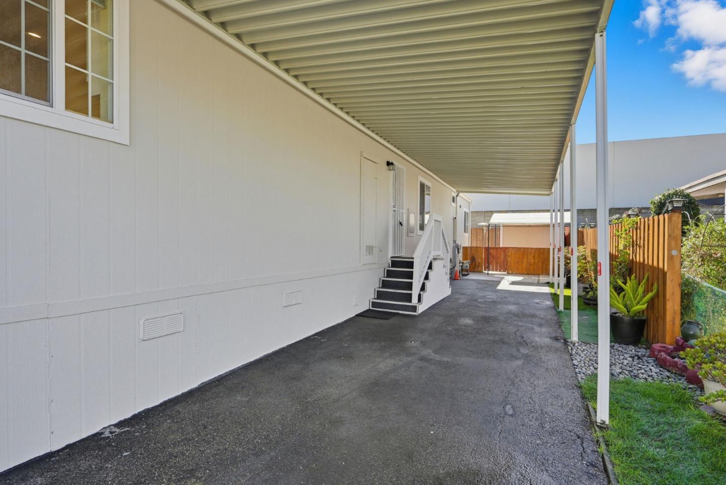 Detail Gallery Image 32 of 48 For 2284 Bourbon #61,  Hayward,  CA 94545 - 3 Beds | 2 Baths