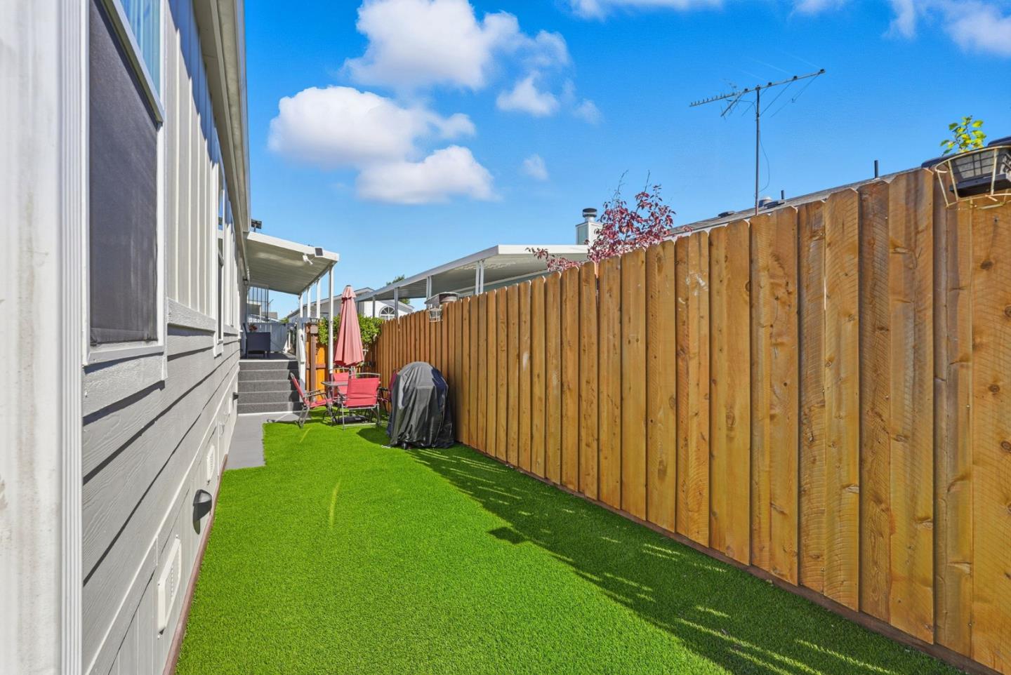 Detail Gallery Image 40 of 48 For 2284 Bourbon #61,  Hayward,  CA 94545 - 3 Beds | 2 Baths