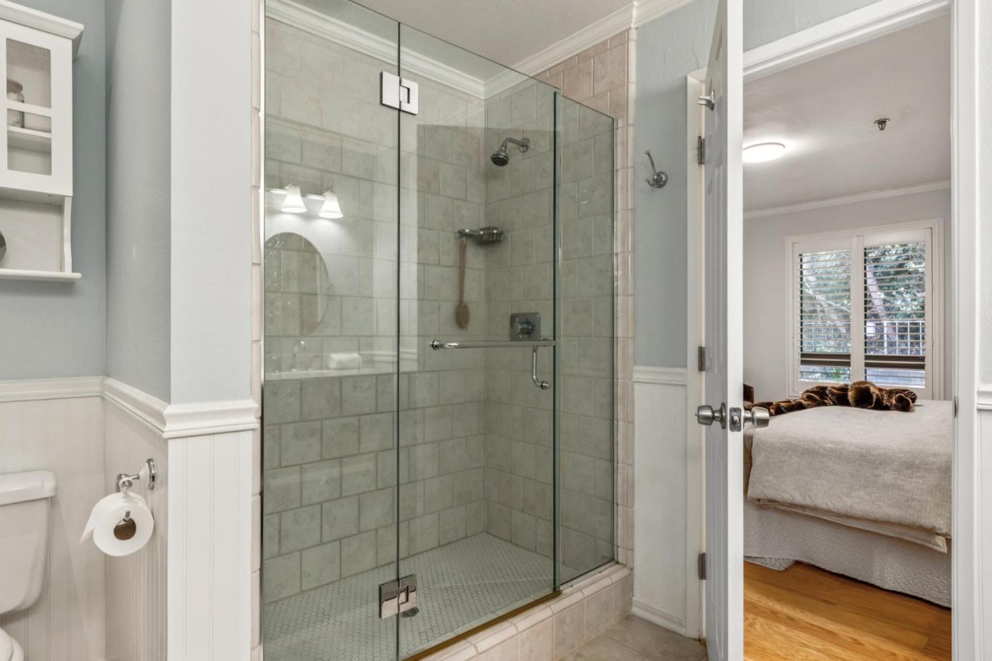 Detail Gallery Image 17 of 22 For 1115 Continentals Way #203,  Belmont,  CA 94002 - 2 Beds | 2 Baths