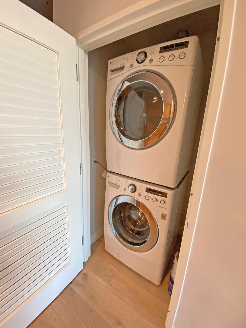Detail Gallery Image 15 of 32 For 38 Almaden #121,  San Jose,  CA 95110 - 2 Beds | 1/1 Baths