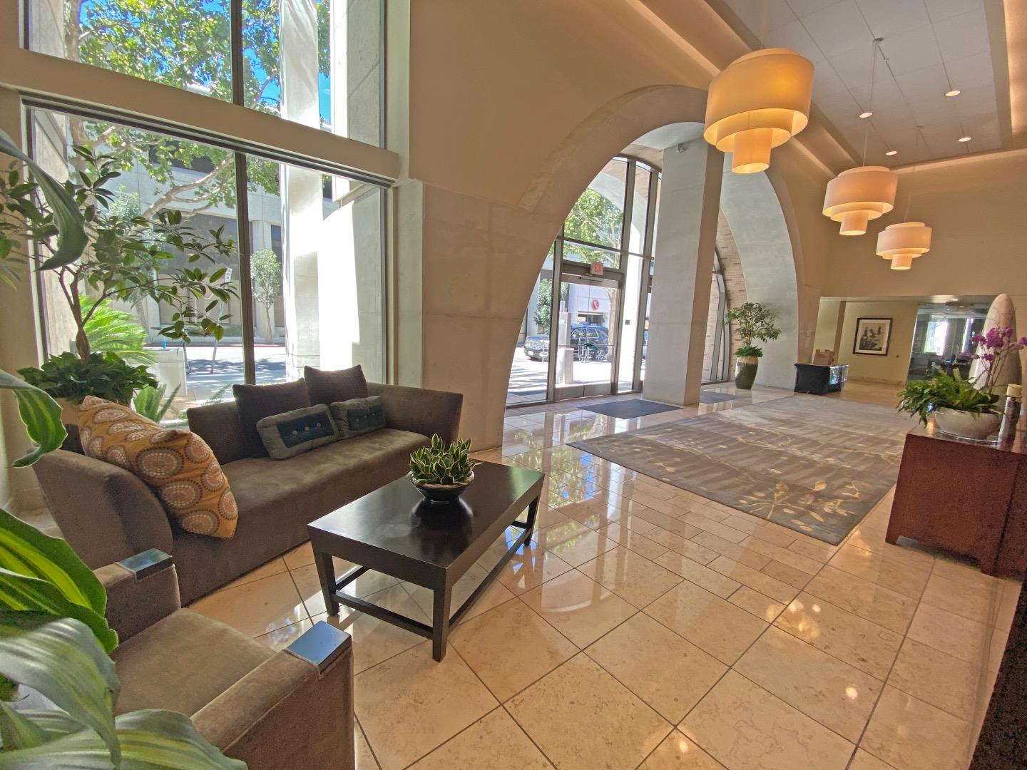 Detail Gallery Image 19 of 32 For 38 Almaden #121,  San Jose,  CA 95110 - 2 Beds | 1/1 Baths