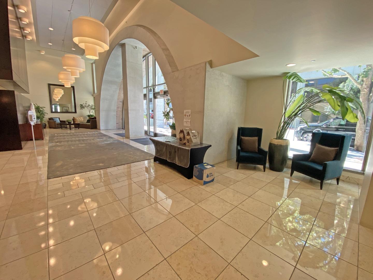 Detail Gallery Image 20 of 32 For 38 Almaden #121,  San Jose,  CA 95110 - 2 Beds | 1/1 Baths