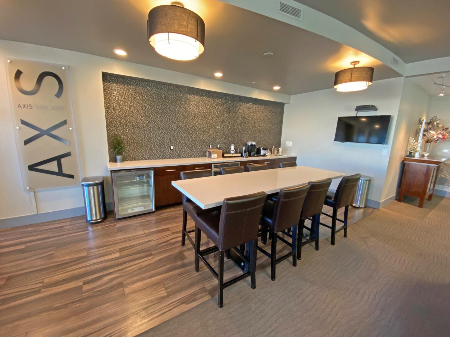 Detail Gallery Image 26 of 32 For 38 Almaden #121,  San Jose,  CA 95110 - 2 Beds | 1/1 Baths