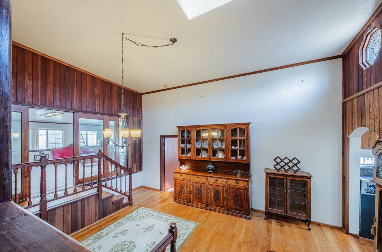Detail Gallery Image 21 of 49 For 17945 Pesante Rd, Salinas,  CA 93907 - 4 Beds | 3 Baths