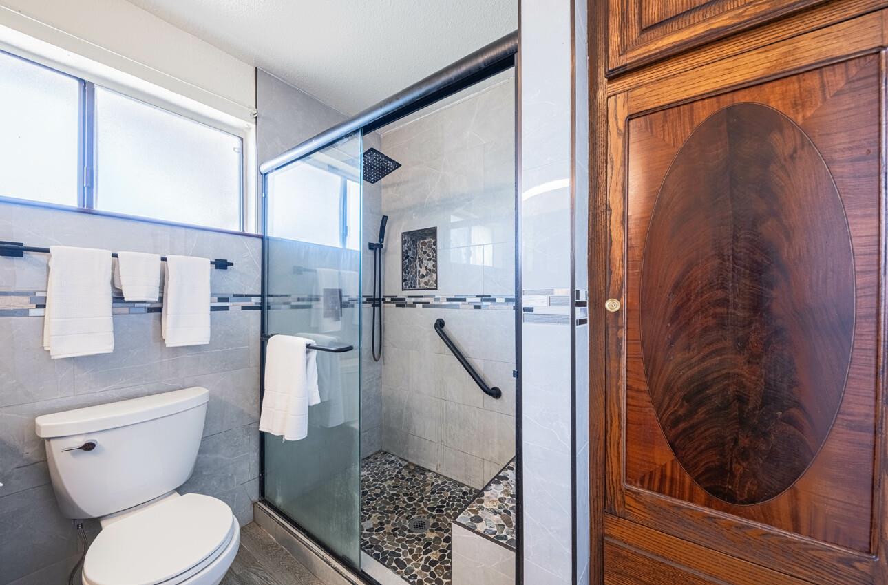 Detail Gallery Image 39 of 49 For 17945 Pesante Rd, Salinas,  CA 93907 - 4 Beds | 3 Baths
