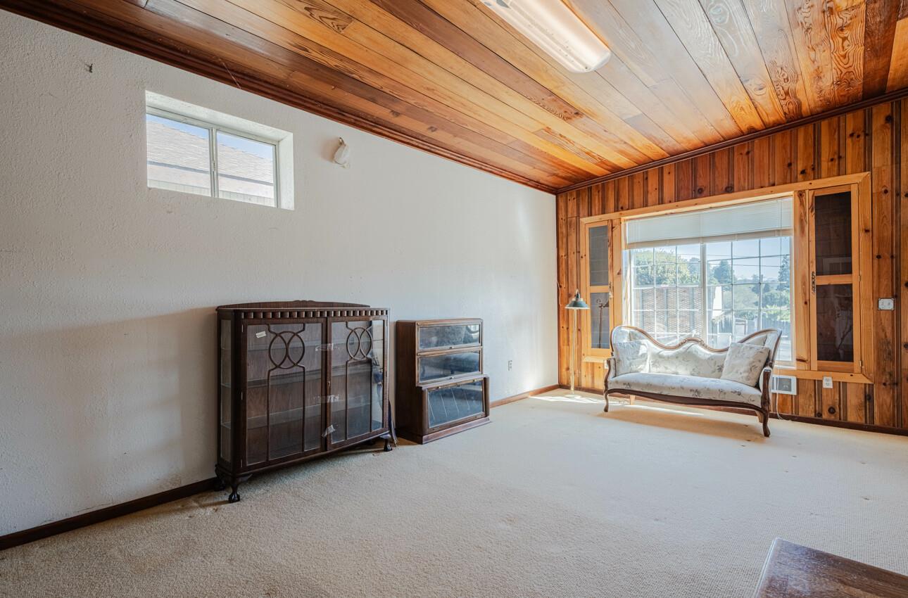 Detail Gallery Image 42 of 49 For 17945 Pesante Rd, Salinas,  CA 93907 - 4 Beds | 3 Baths