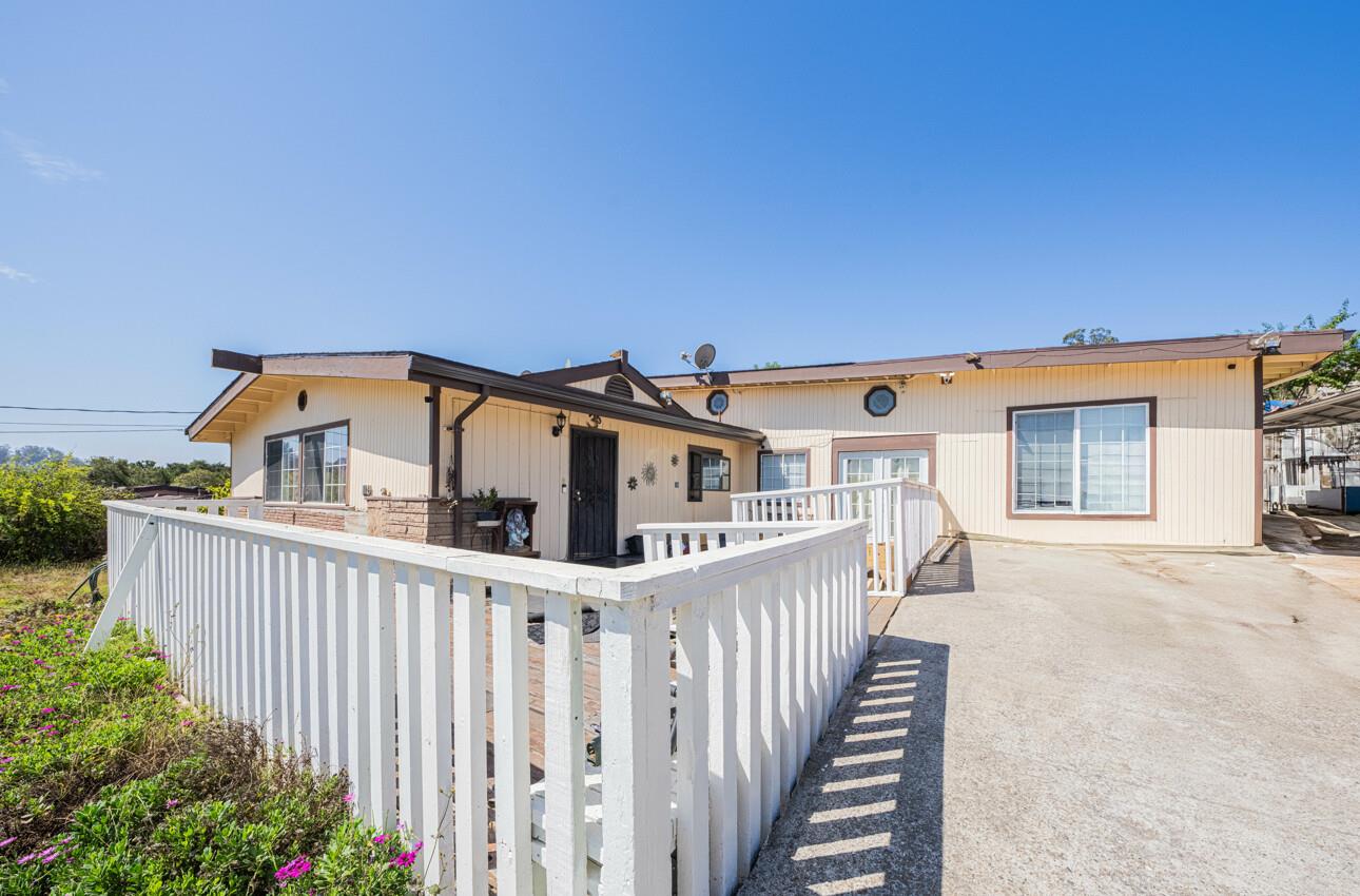 Detail Gallery Image 47 of 49 For 17945 Pesante Rd, Salinas,  CA 93907 - 4 Beds | 3 Baths