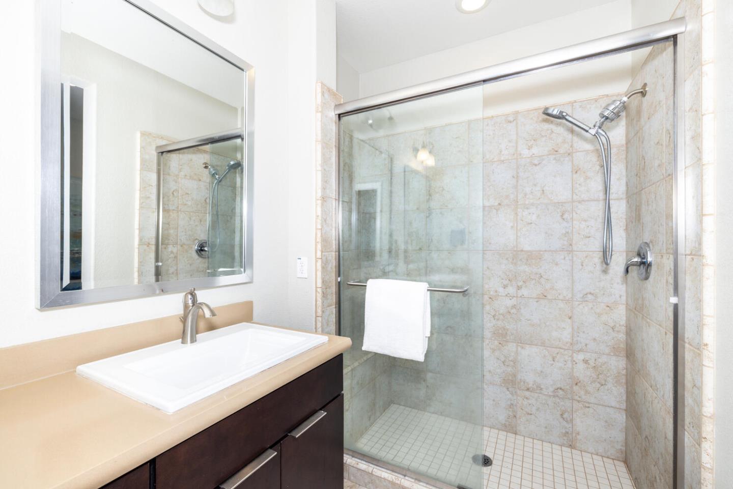 Detail Gallery Image 22 of 34 For 827 Lotus Flower Loop, San Jose,  CA 95123 - 3 Beds | 3/1 Baths