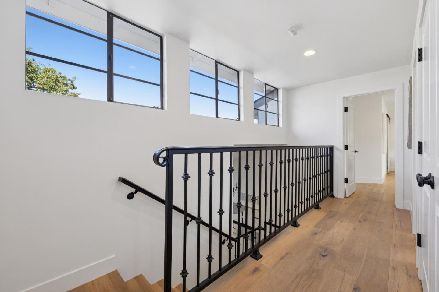 Detail Gallery Image 25 of 57 For 370 Bramble Ct, Foster City,  CA 94404 - 5 Beds | 3 Baths